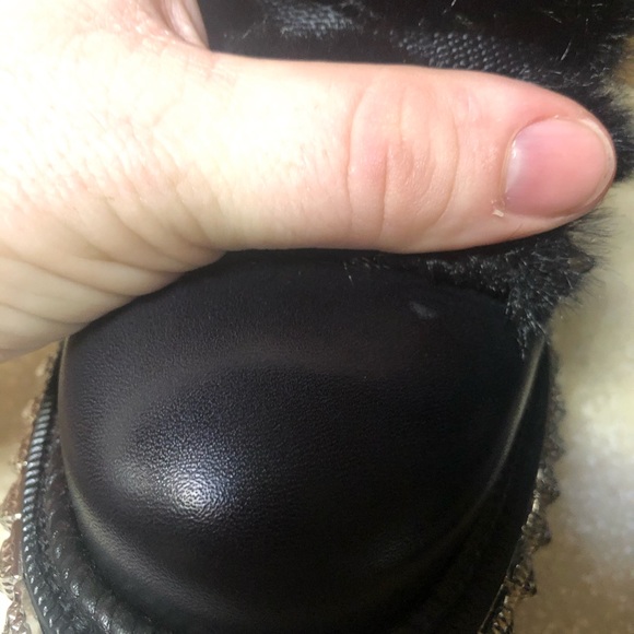 - Christian Louboutin Yeti Studded Boot Black 35 / 5 - Picture 9 of 14